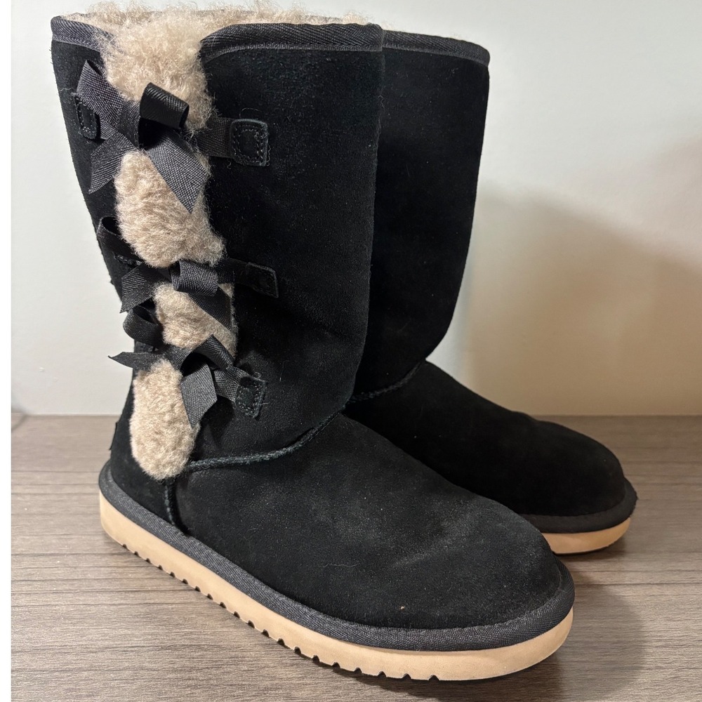 Koolaburra by UGG Victoria Tall Black‎ Suede Tripple Bow Boots Size 7